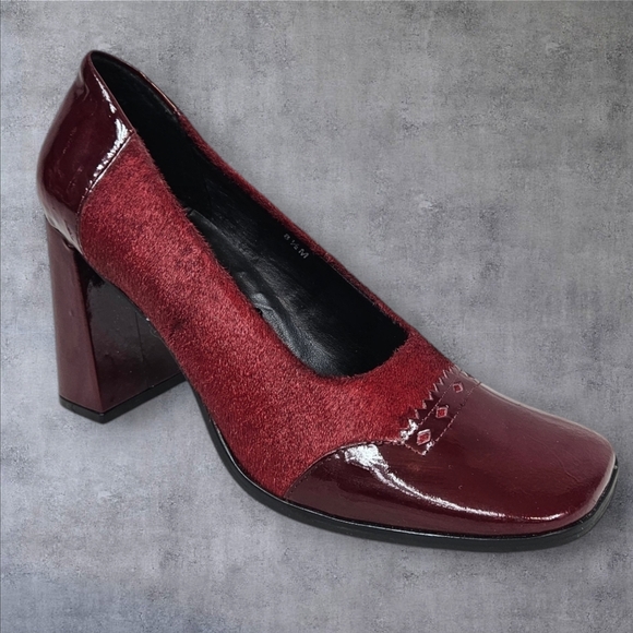 Vintage 90s Bakers Burgundy Patent Leather & Calf Hair Square Toe Pumps Size 8.5 - Picture 1 of 13